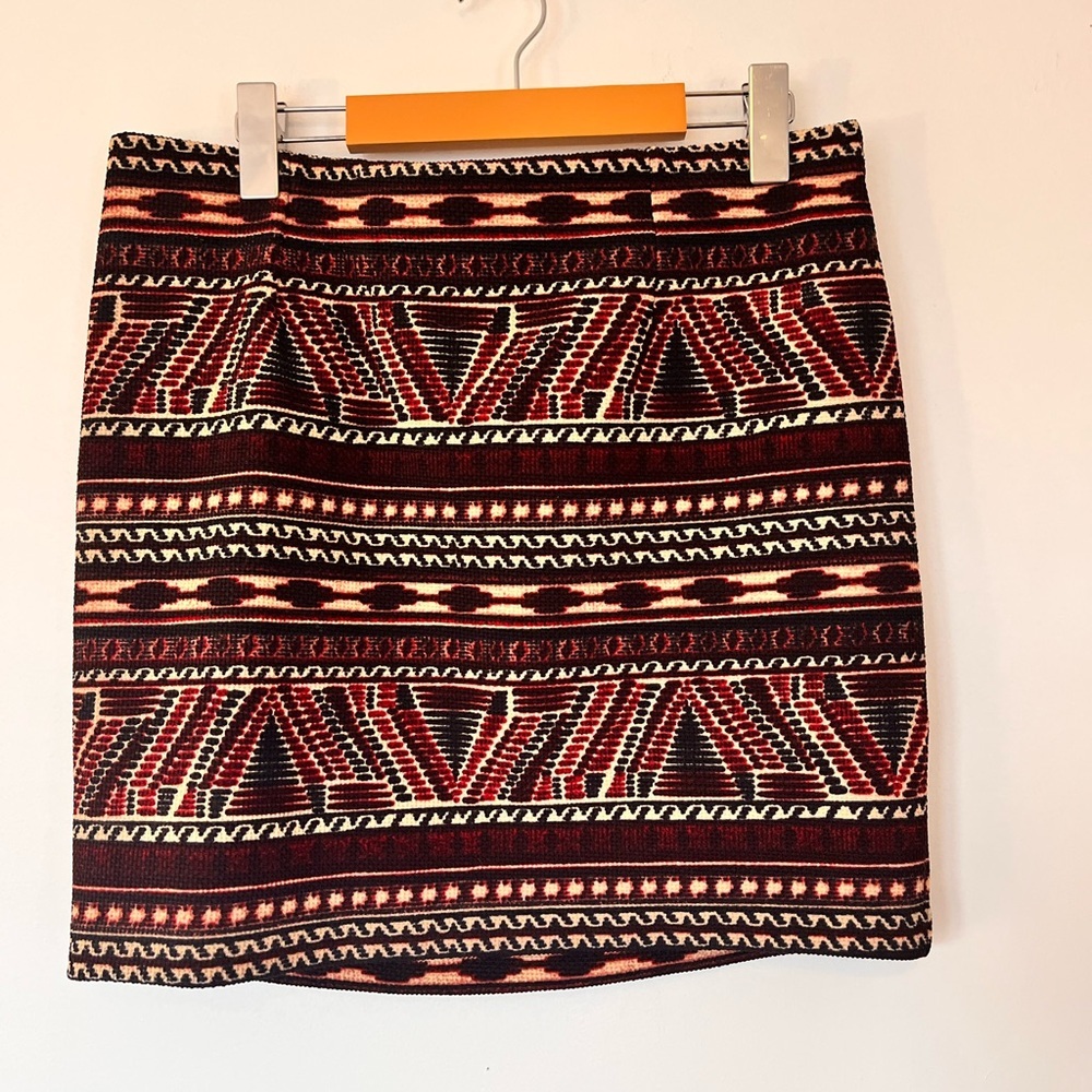 Dynamite Black and Red Patterned Skirt